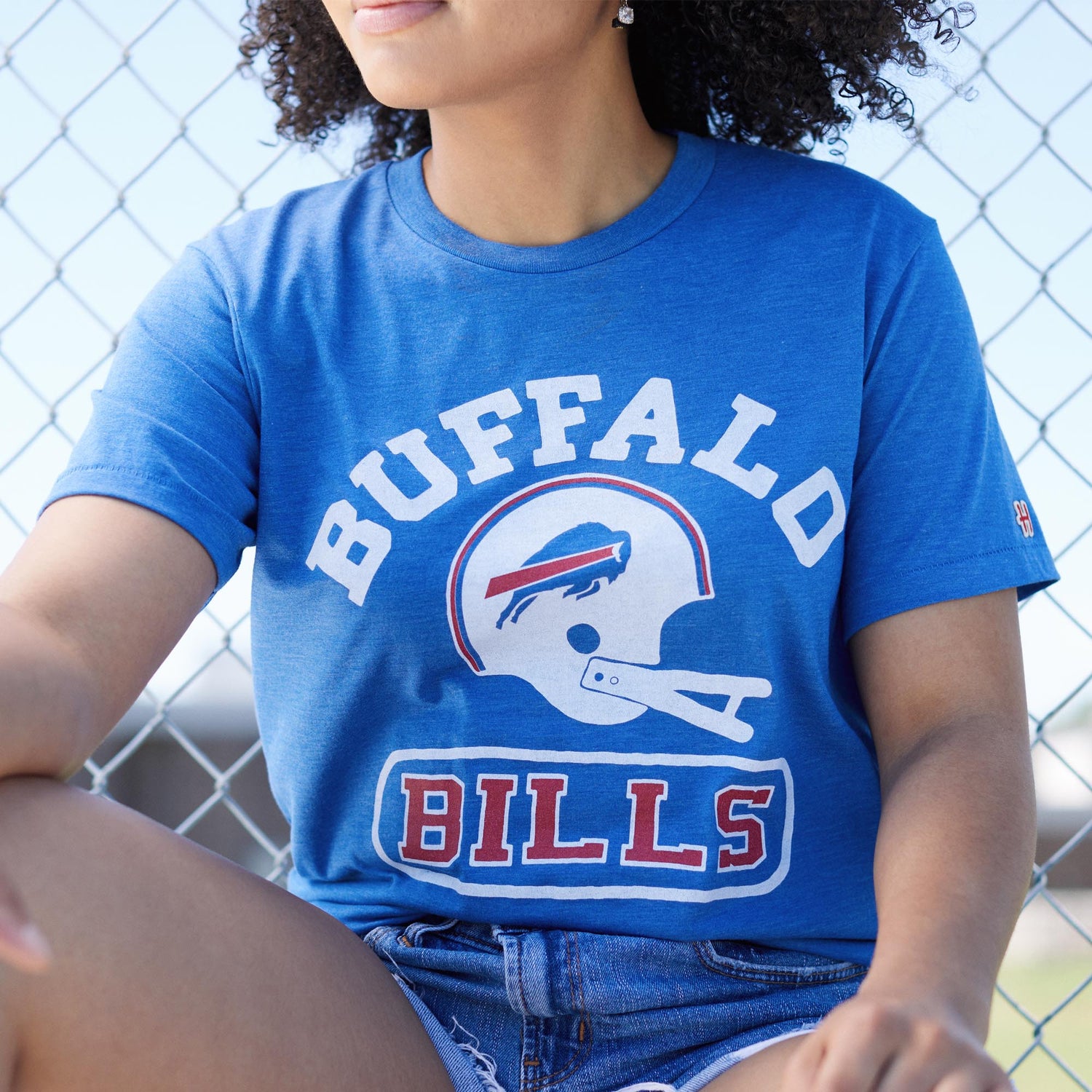 Buffalo Bills Throwback Helmet  Retro Buffalo Bills T-Shirt – HOMAGE