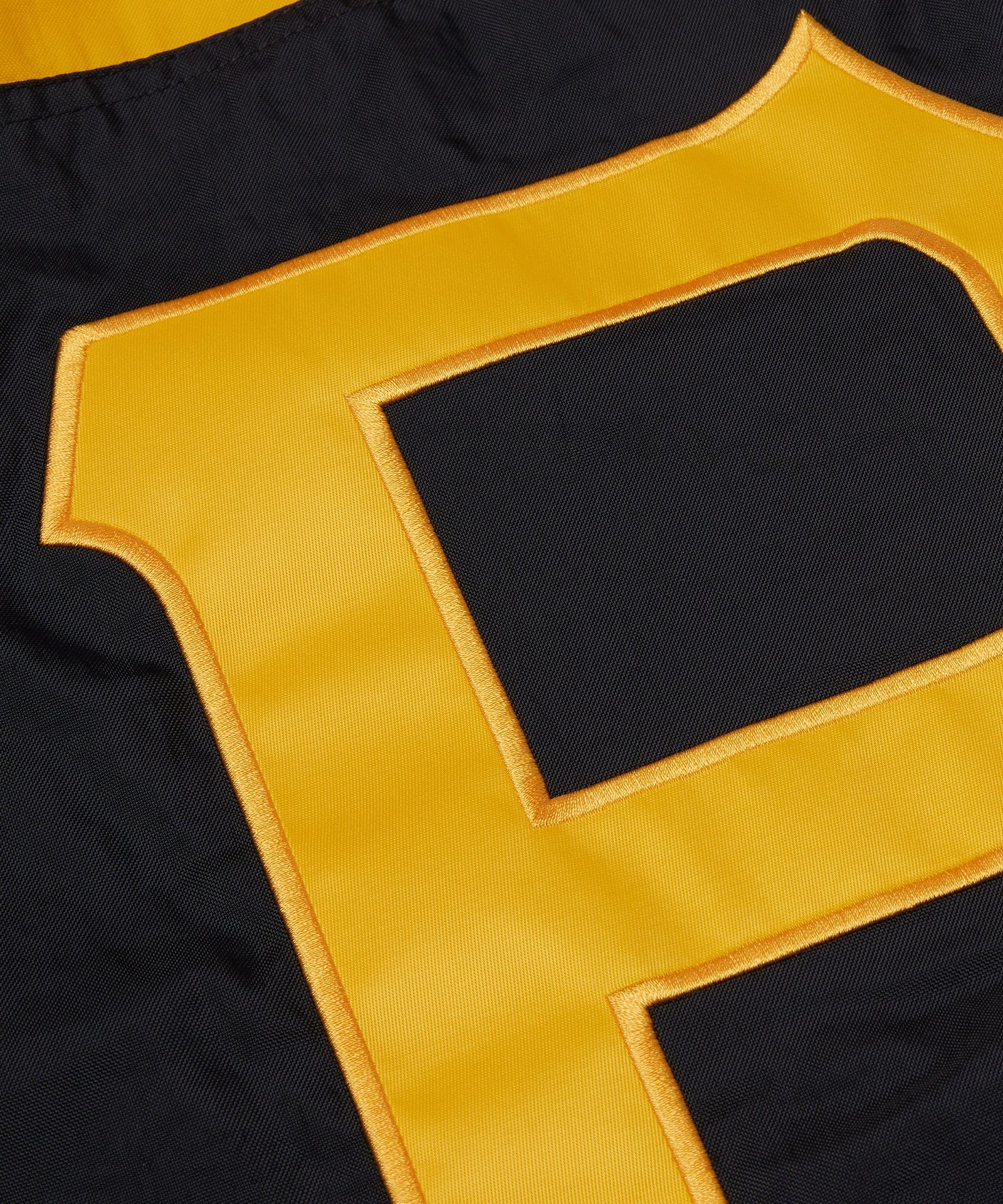HOMAGE X Starter Pirates Pullover Jacket