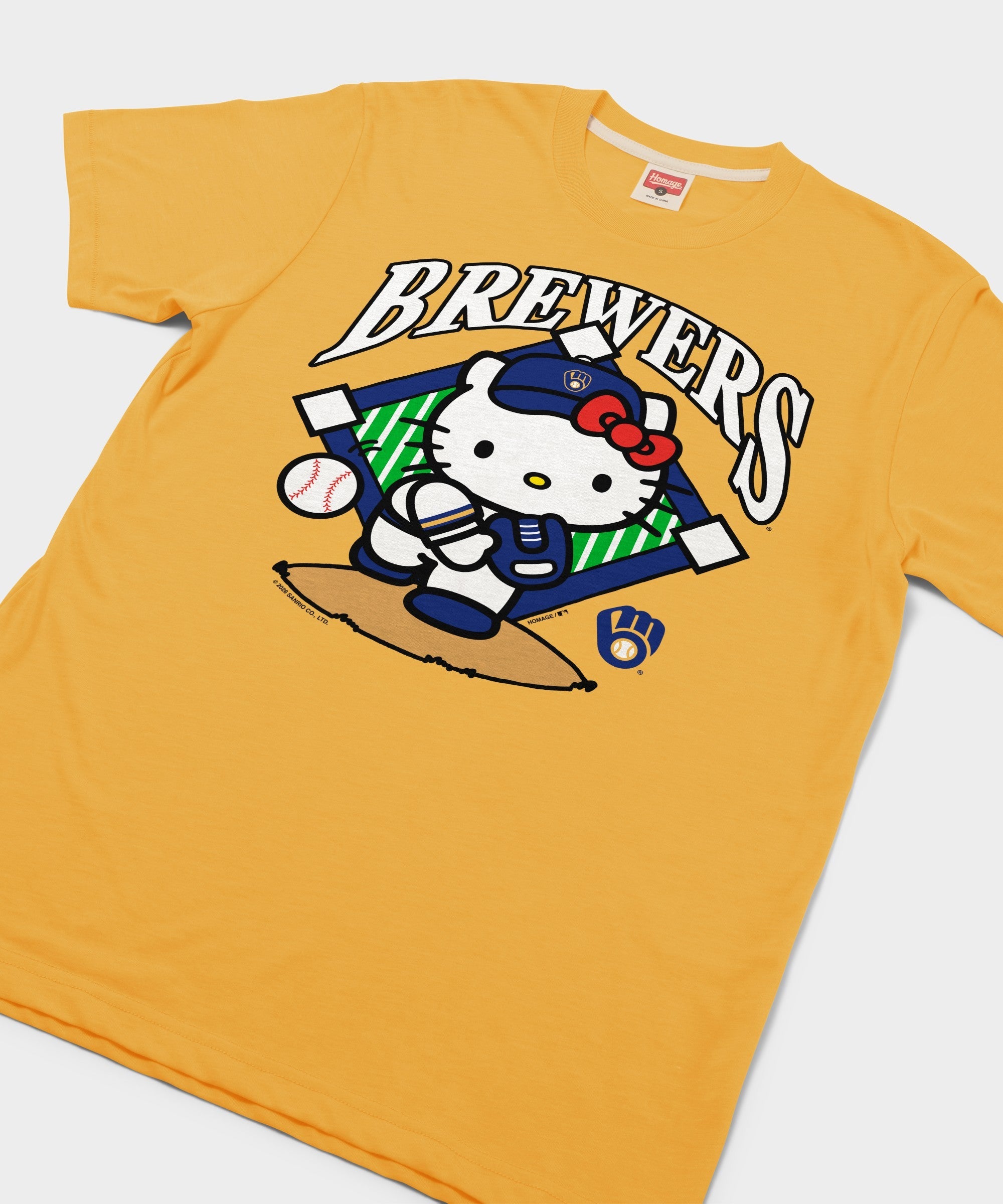 Hello Kitty x Milwaukee Brewers Pitch