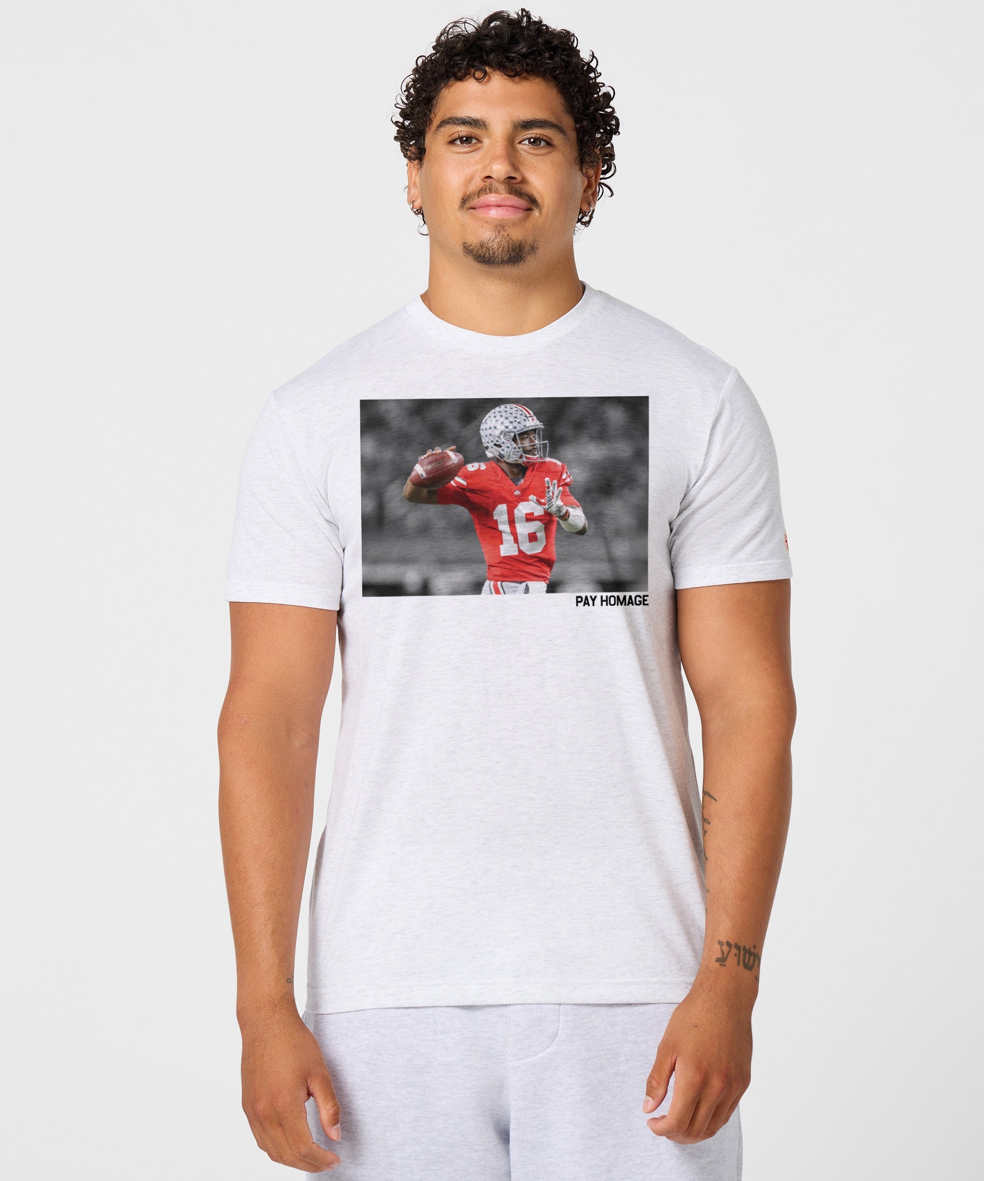 J.T. Barrett Pay Homage