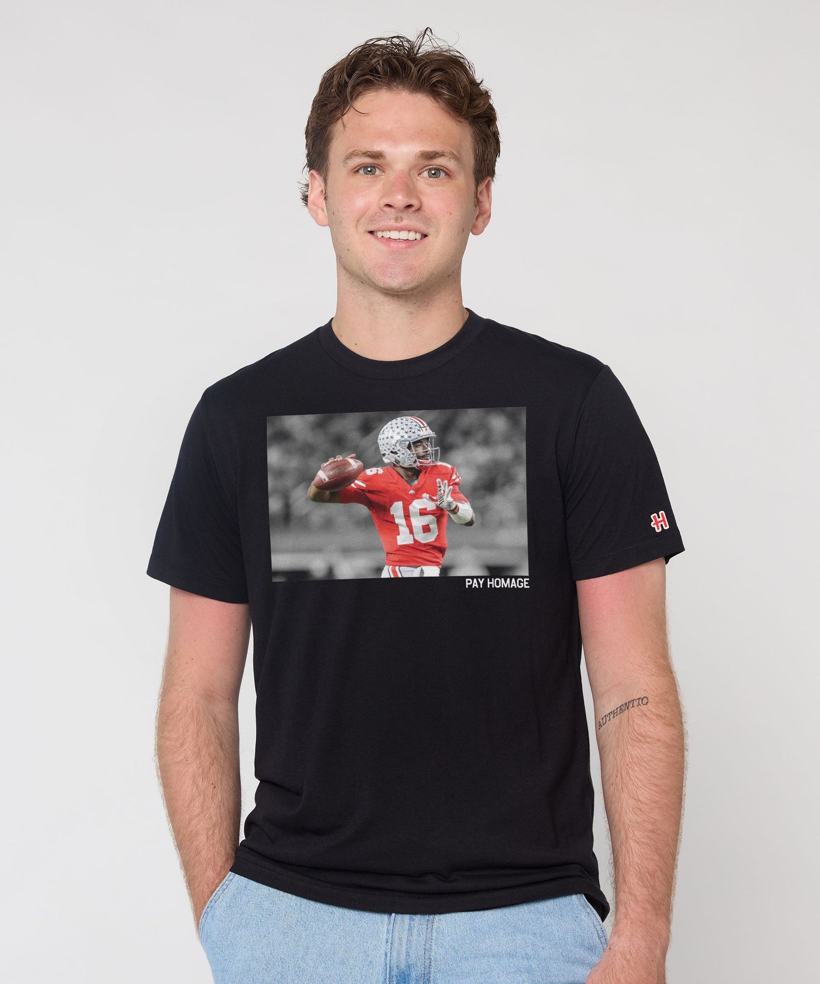 J.T. Barrett Pay Homage