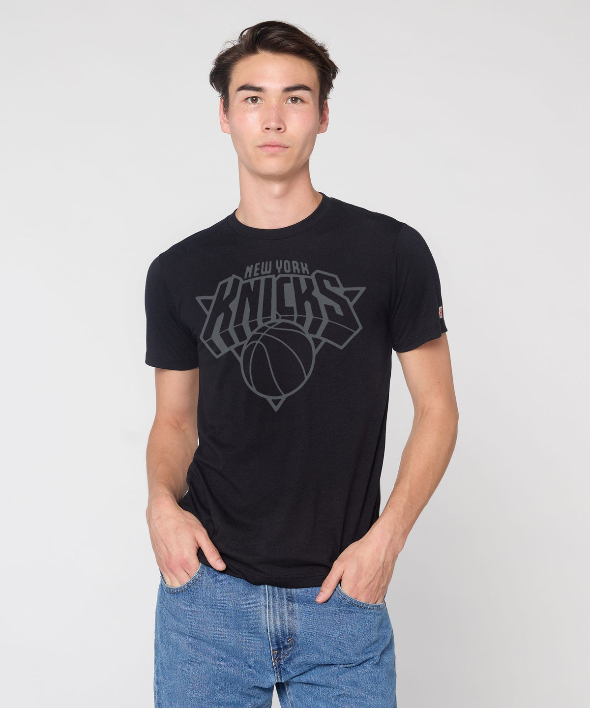new york knicks logo blackout