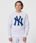 New York Yankees Cap Logo '68 Crewneck