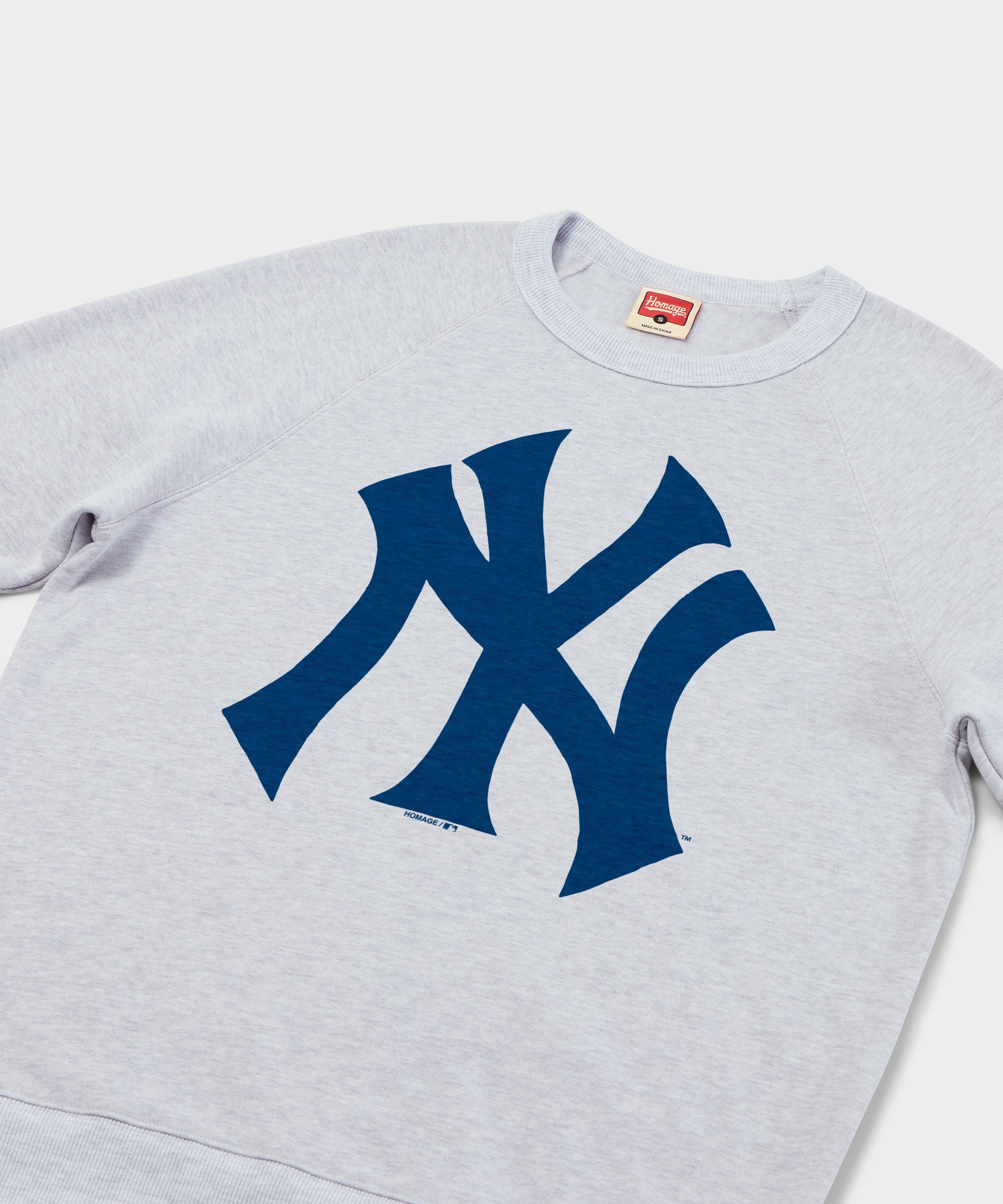 New York Yankees Cap Logo '68 Crewneck