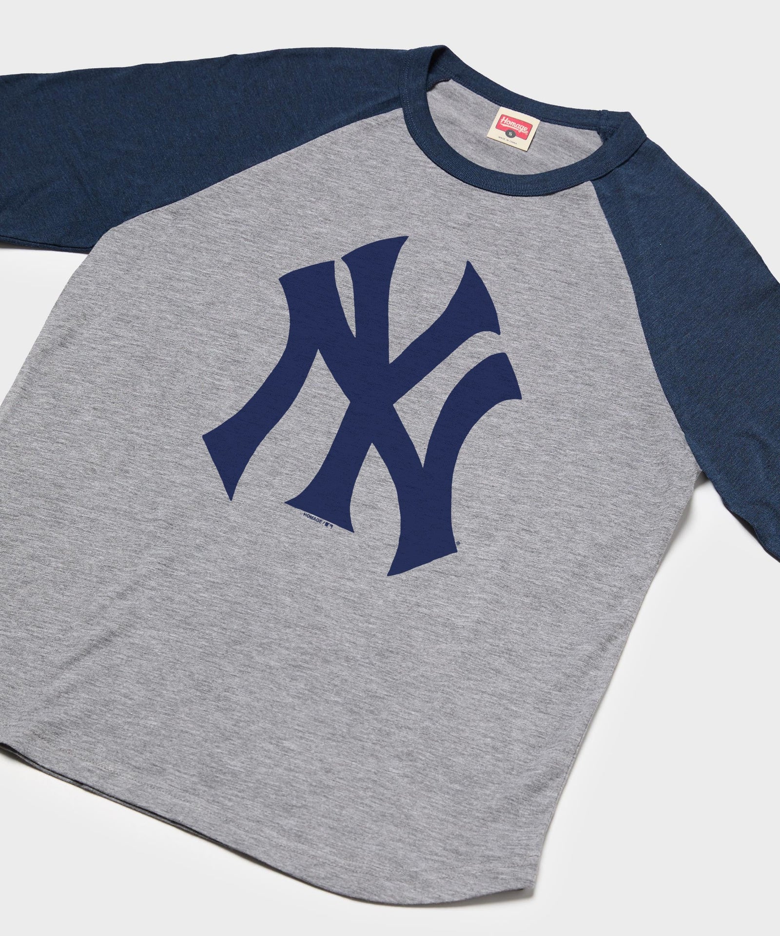 new york yankees cap logo '68 raglan
