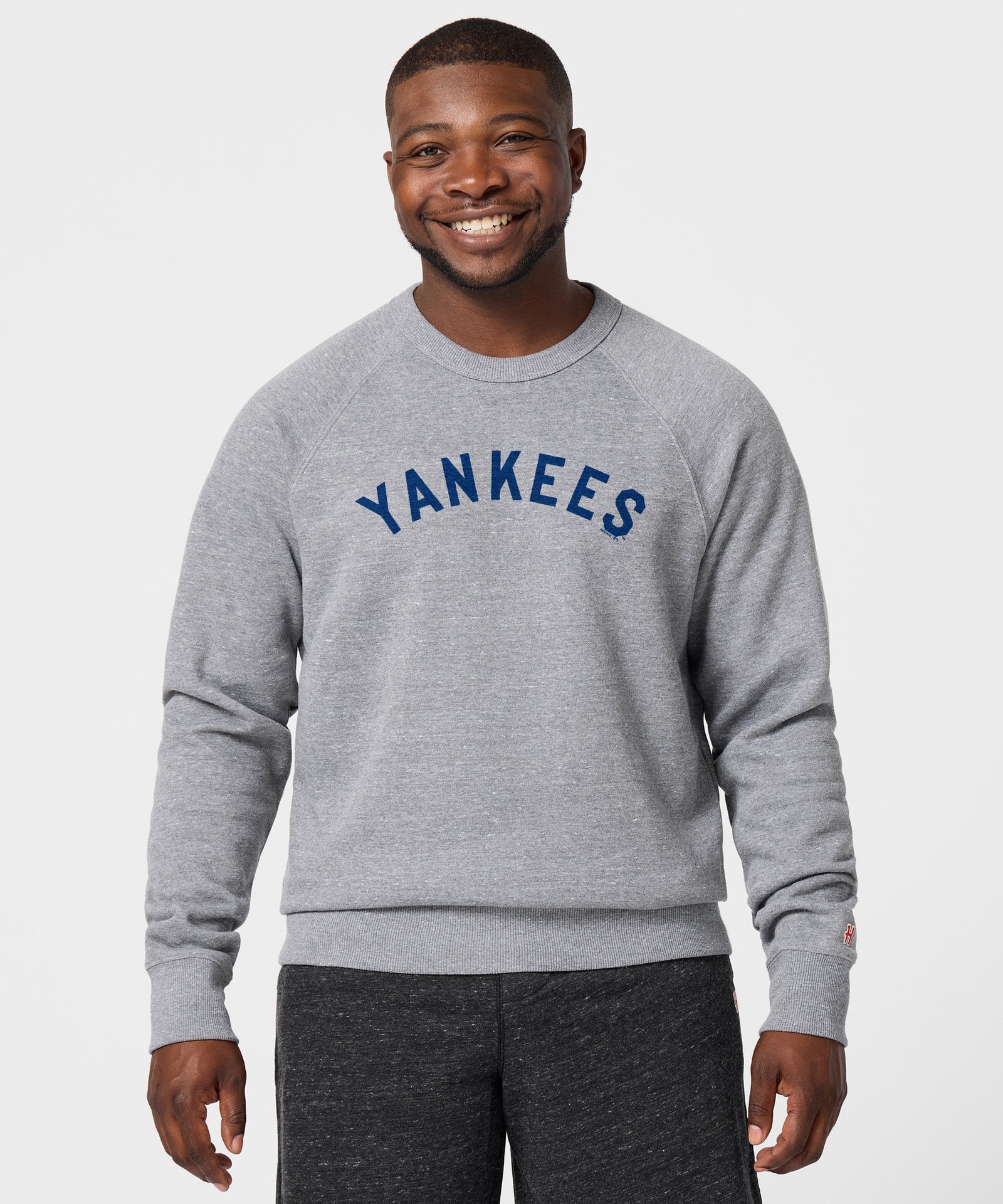 New York Yankees Jersey Logo '27 Crewneck