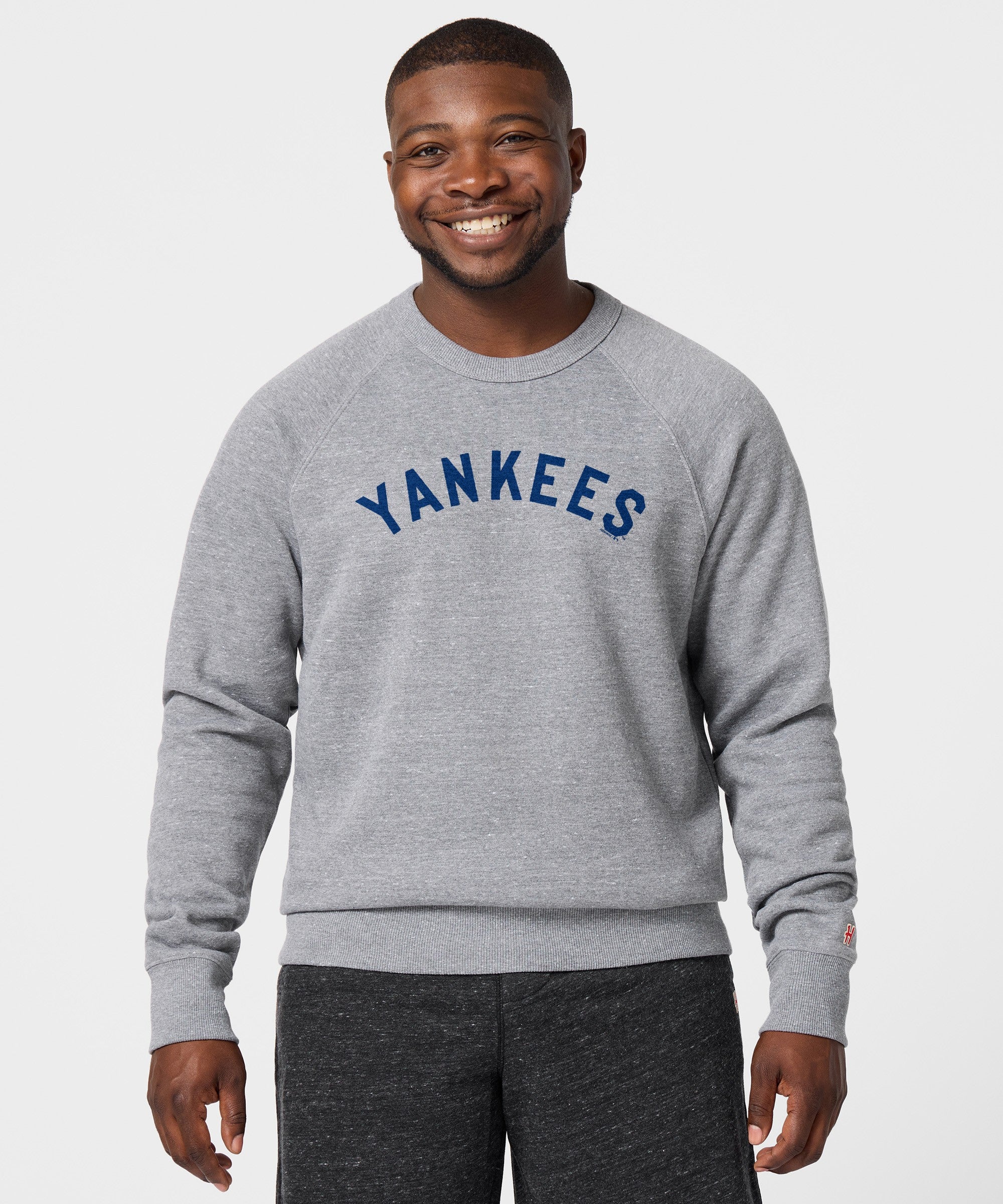 New York Yankees Jersey Logo '27 Crewneck