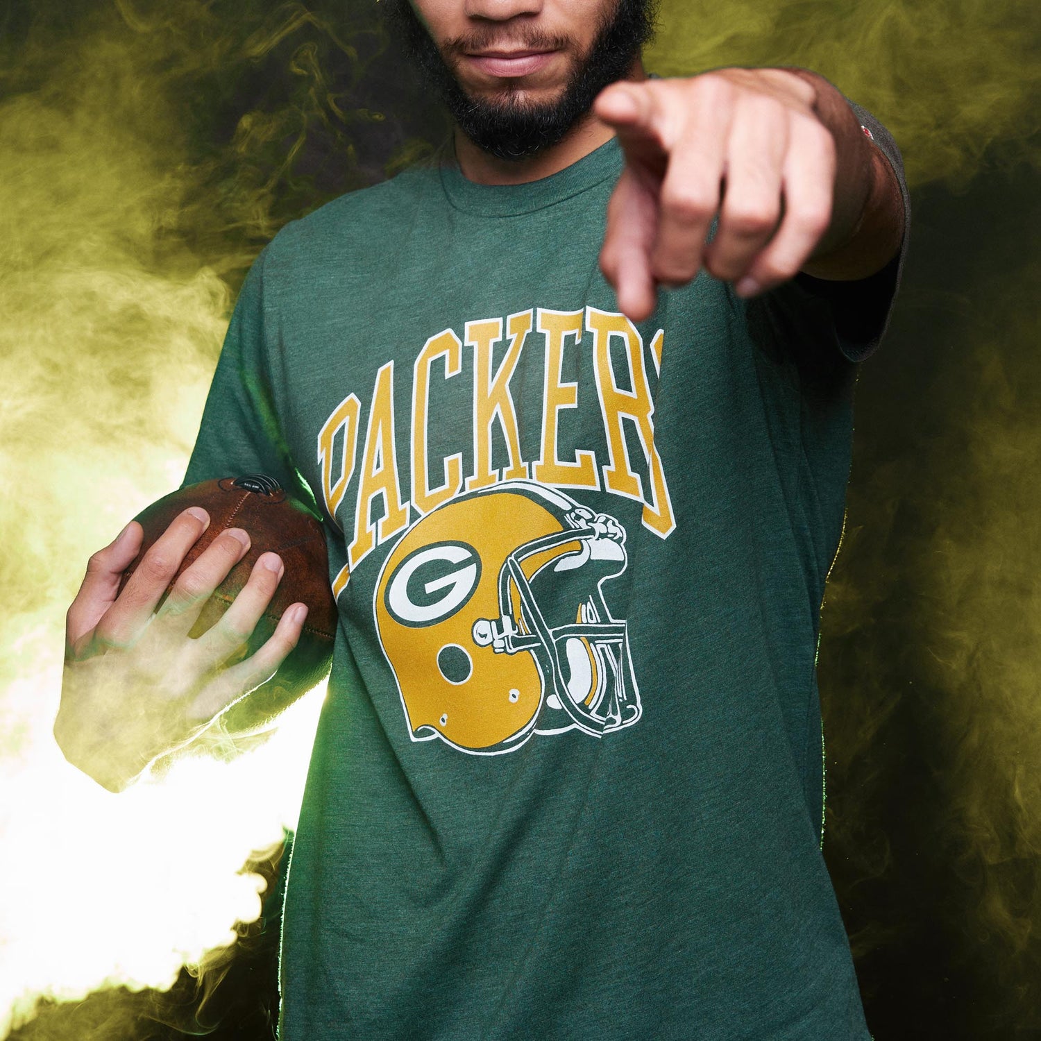 Green Bay Packers Helmet  Retro Green Bay Packers T-Shirt – HOMAGE