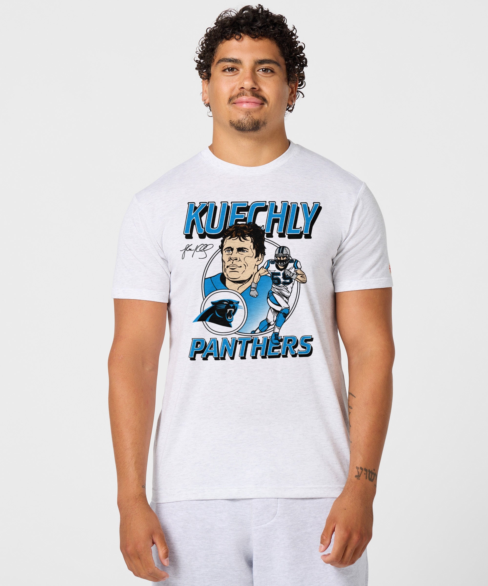 Panthers Luke Kuechly Signature