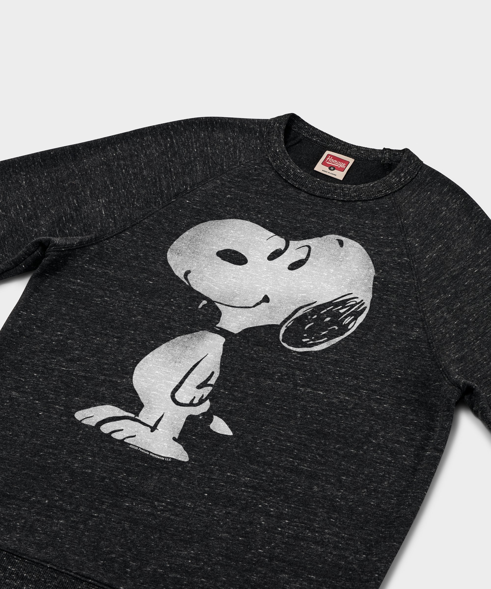 Peanuts Snoopy Character Crewneck