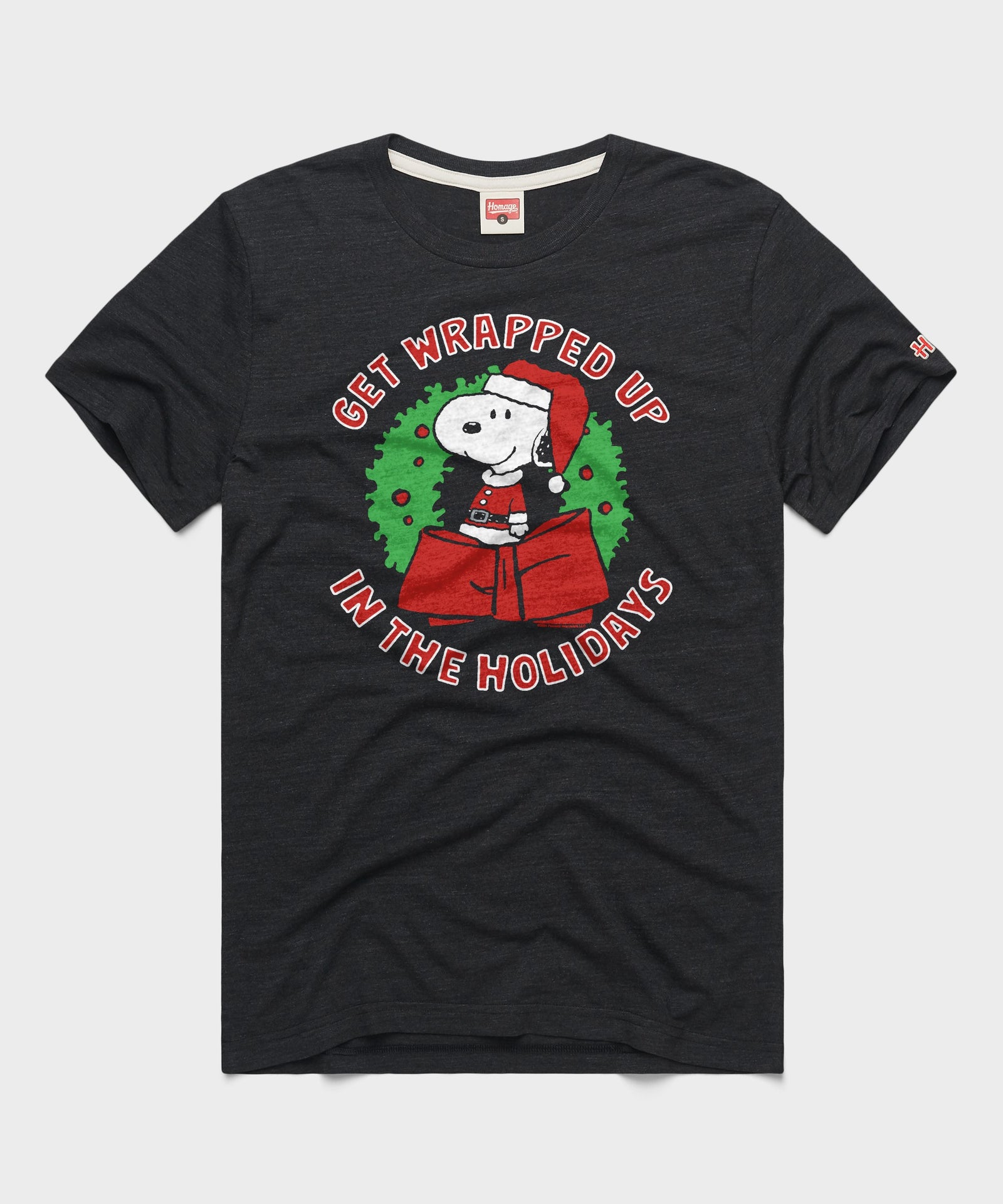 Peanuts Snoopy Get Wrapped Up In The Holidays