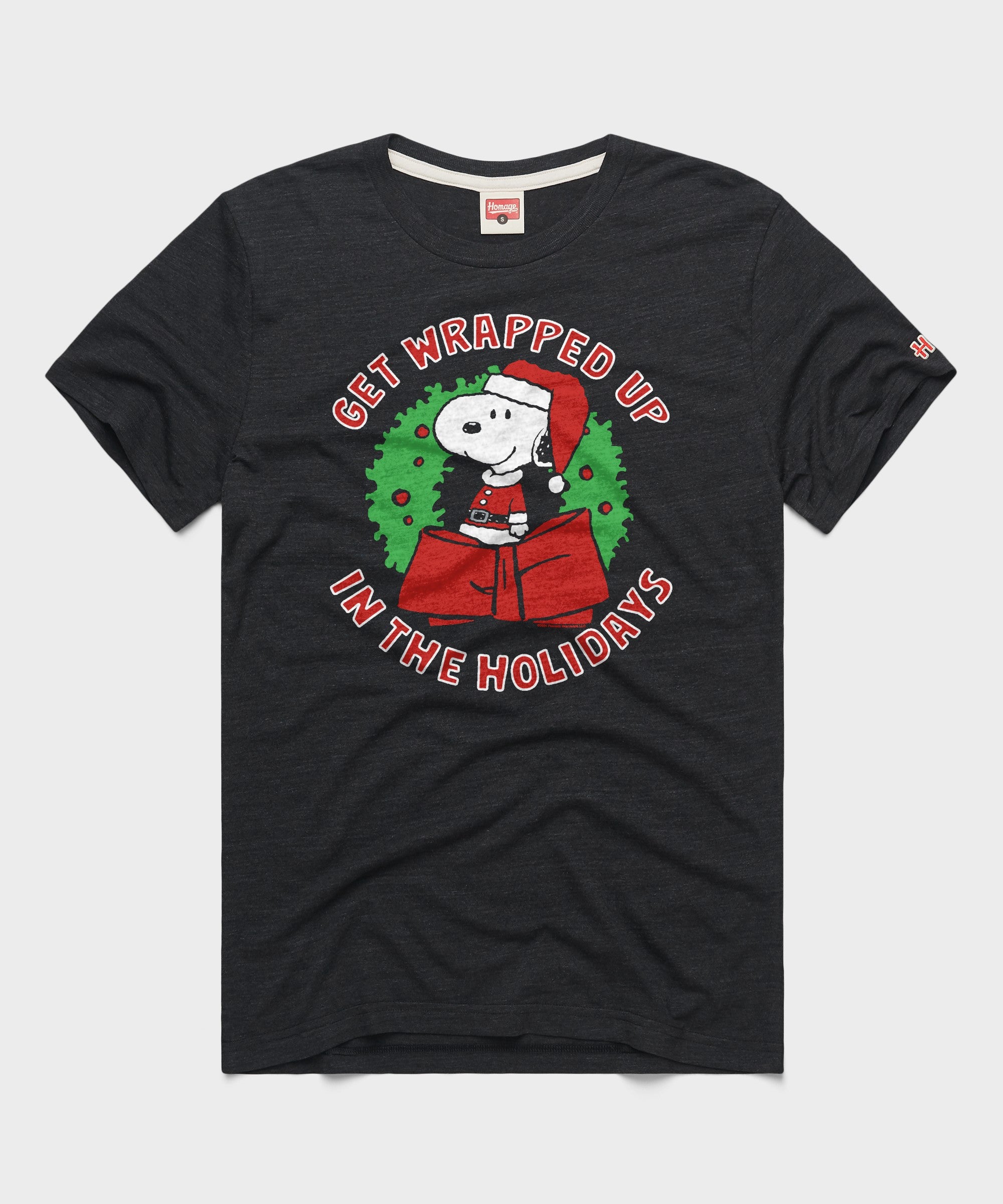 Peanuts Snoopy Get Wrapped Up In The Holidays