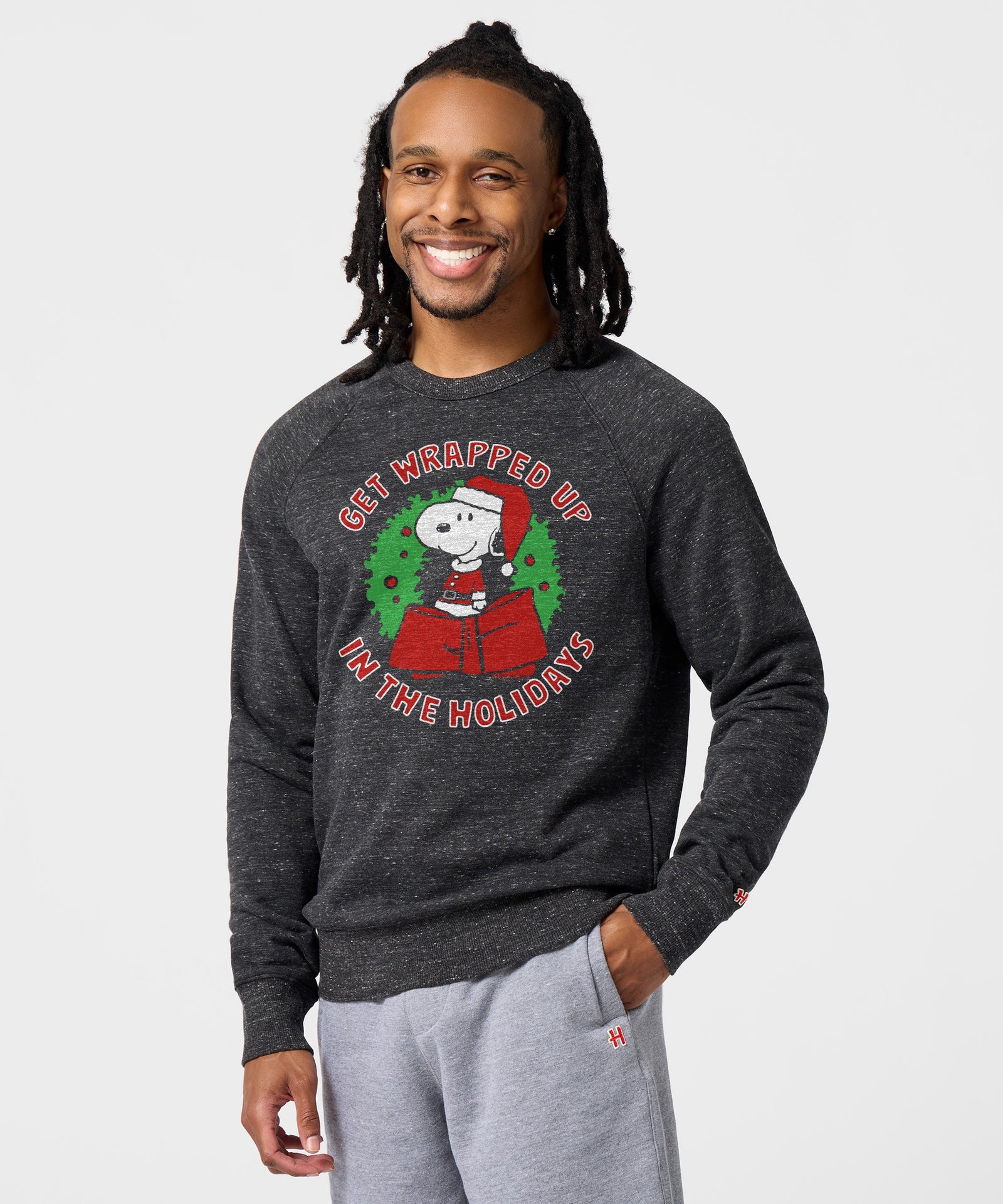 Peanuts Snoopy Get Wrapped Up In The Holidays Crewneck