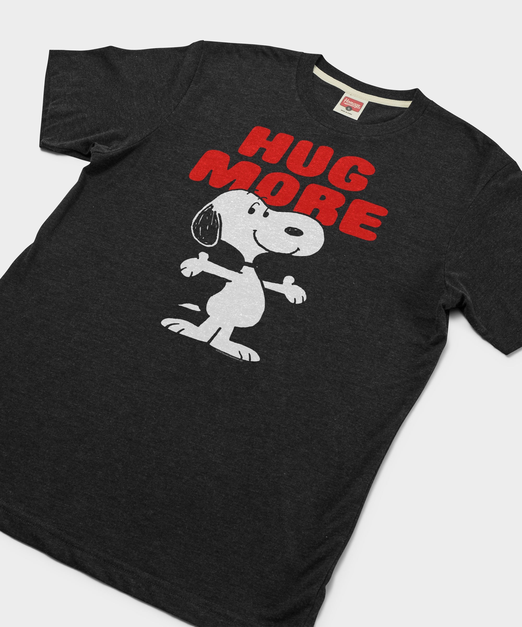 Peanuts Snoopy Hug More