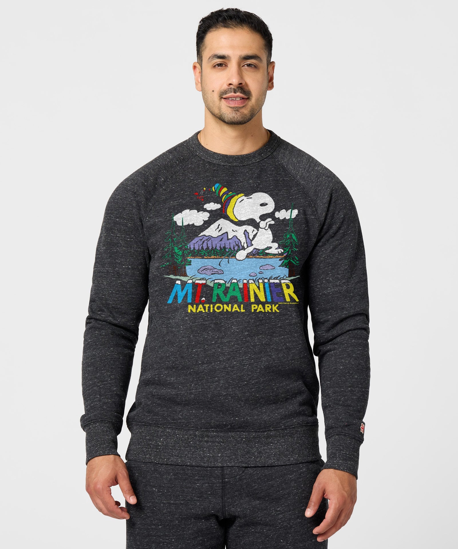 Peanuts Snoopy X Mount Rainier National Park Crewneck