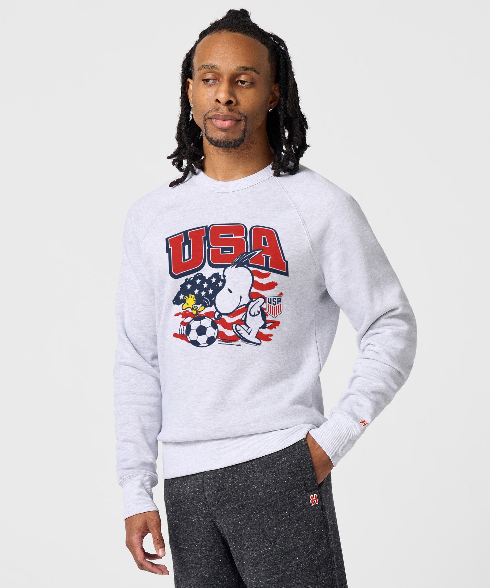 Peanuts Snoopy x US Soccer Crewneck