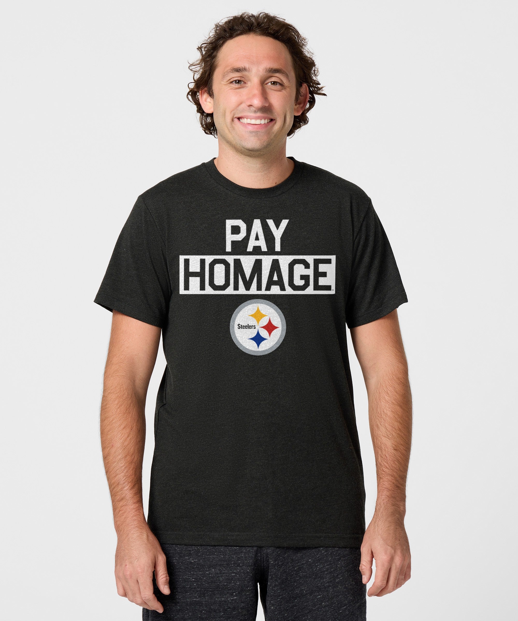 Pittsburgh Steelers Pay Homage
