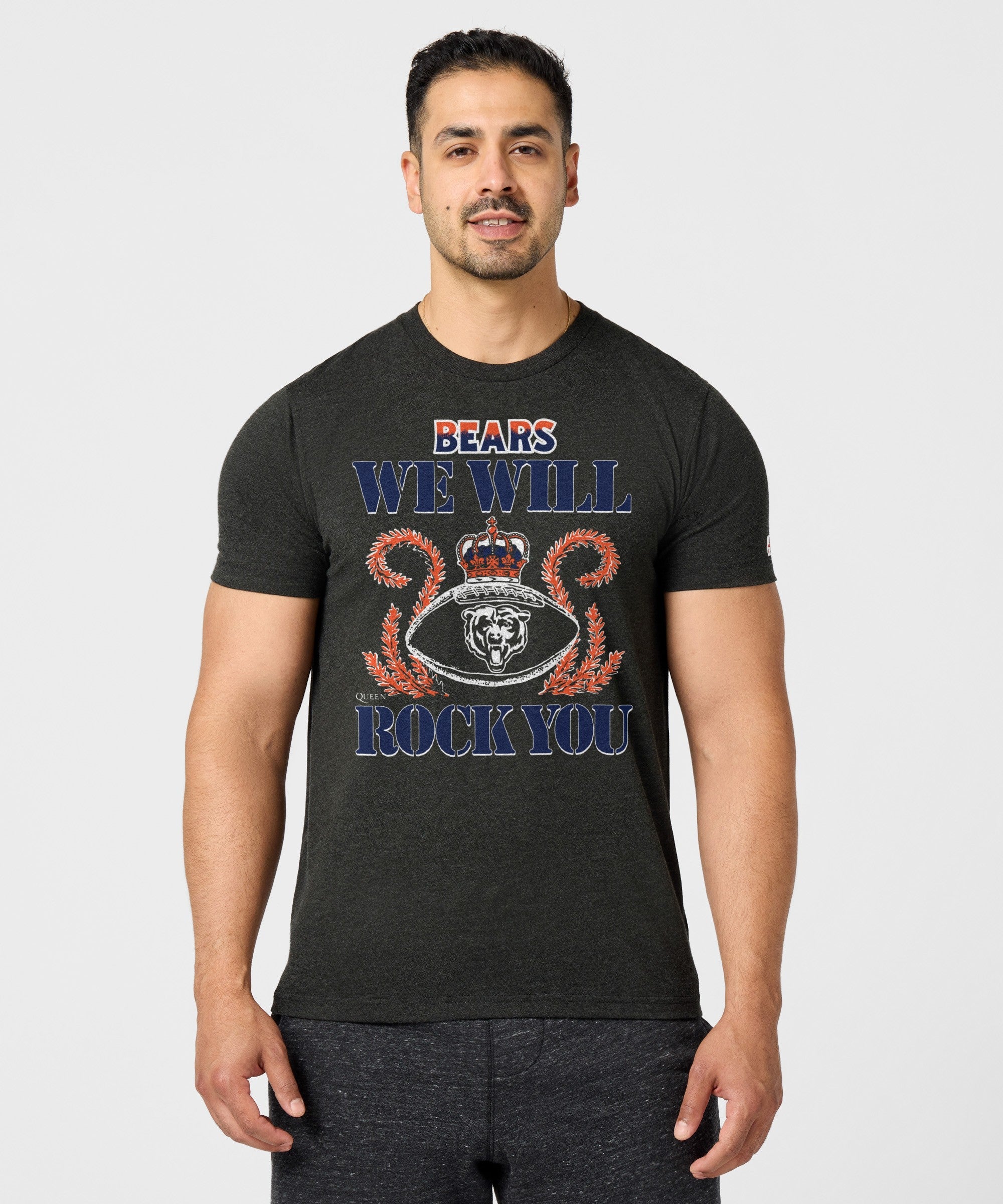 Queen x Chicago Bears