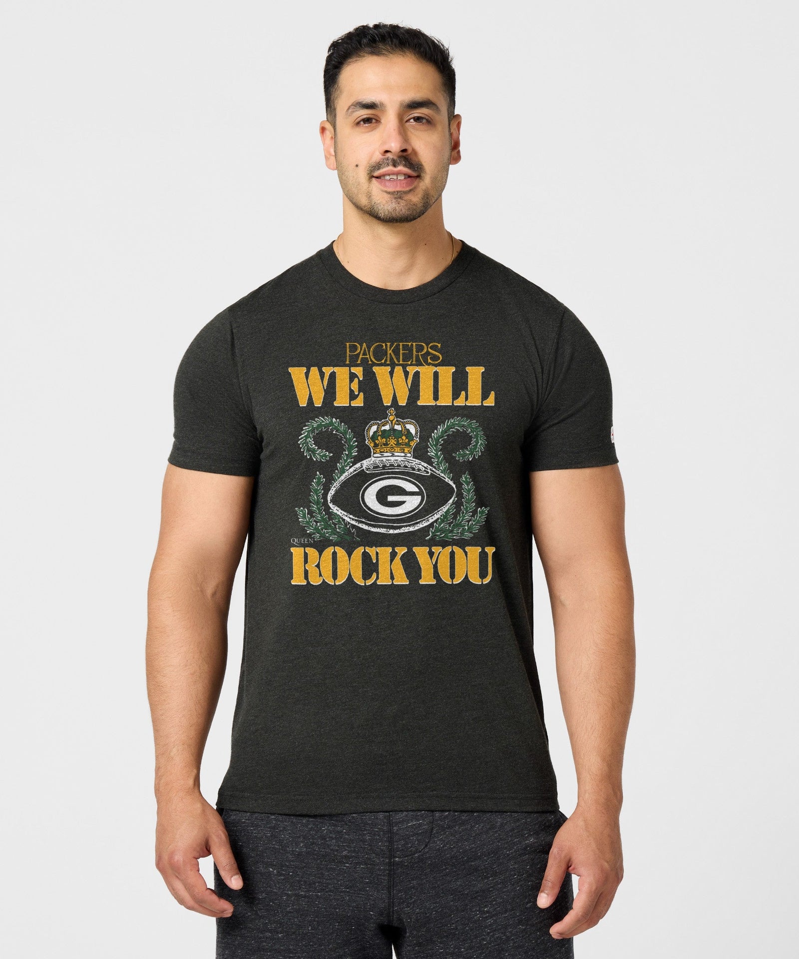 Queen x green bay packers schedule 2026