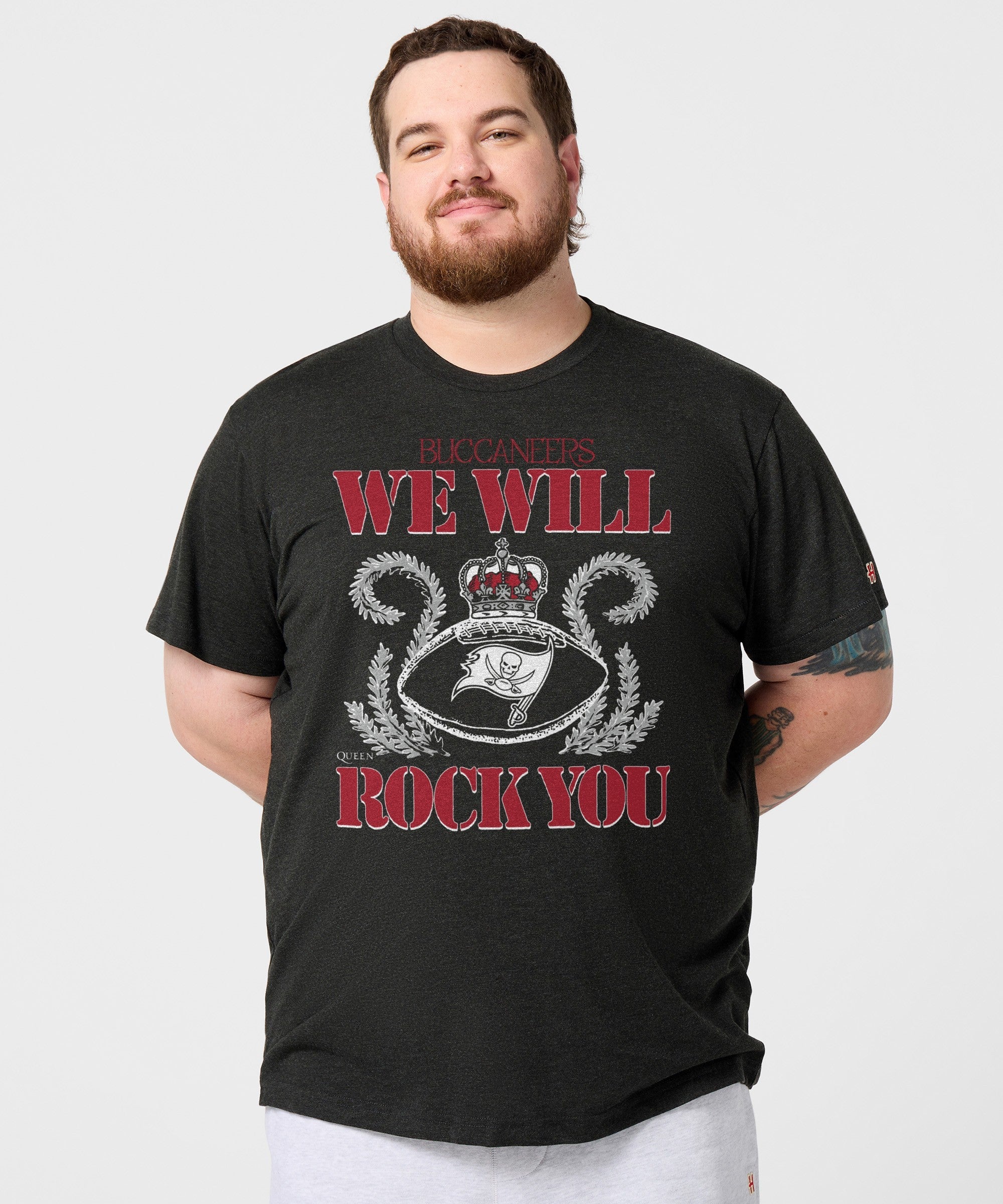 Queen x Tampa Bay Buccaneers