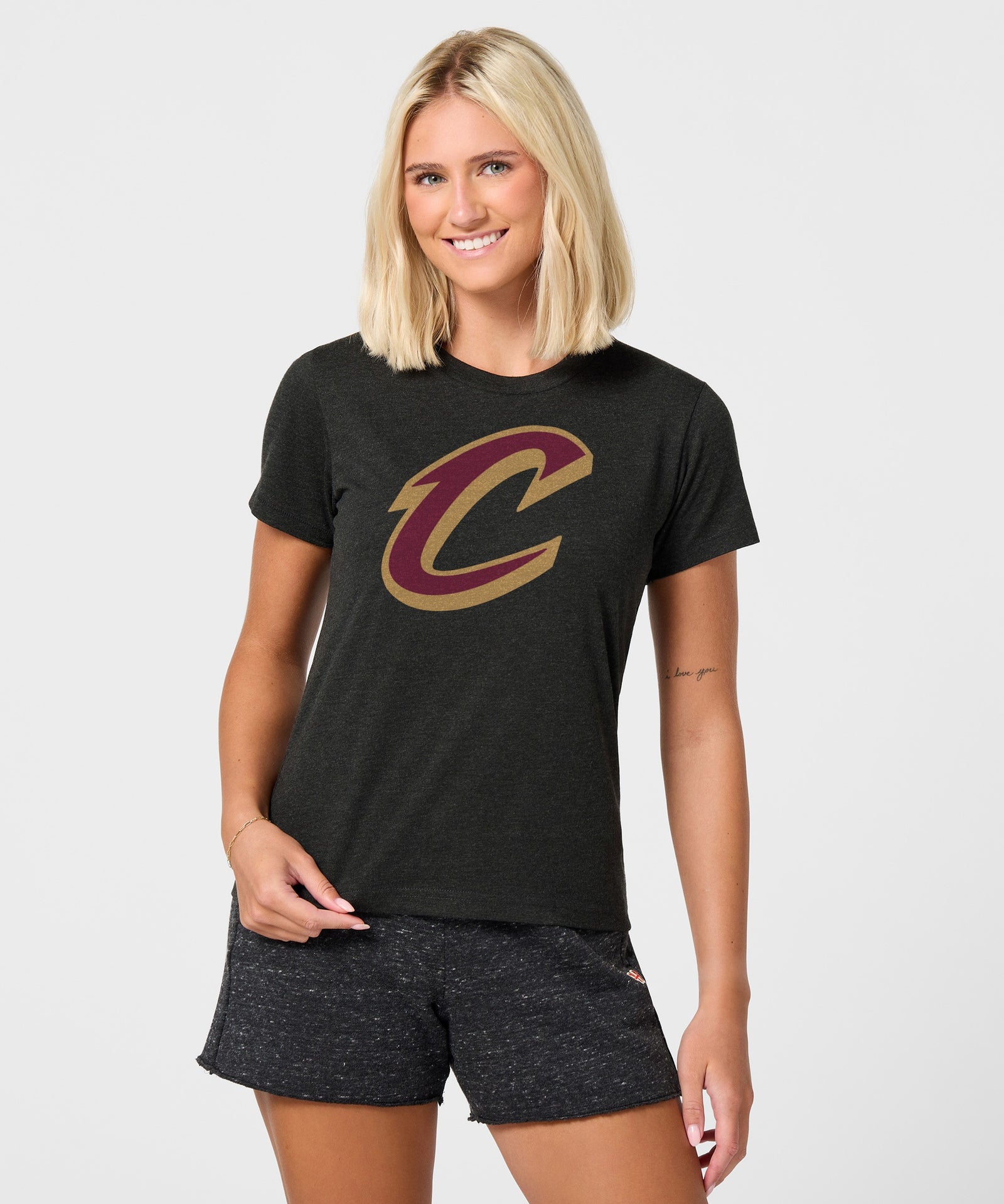 Women's Cleveland Cavaliers Logo