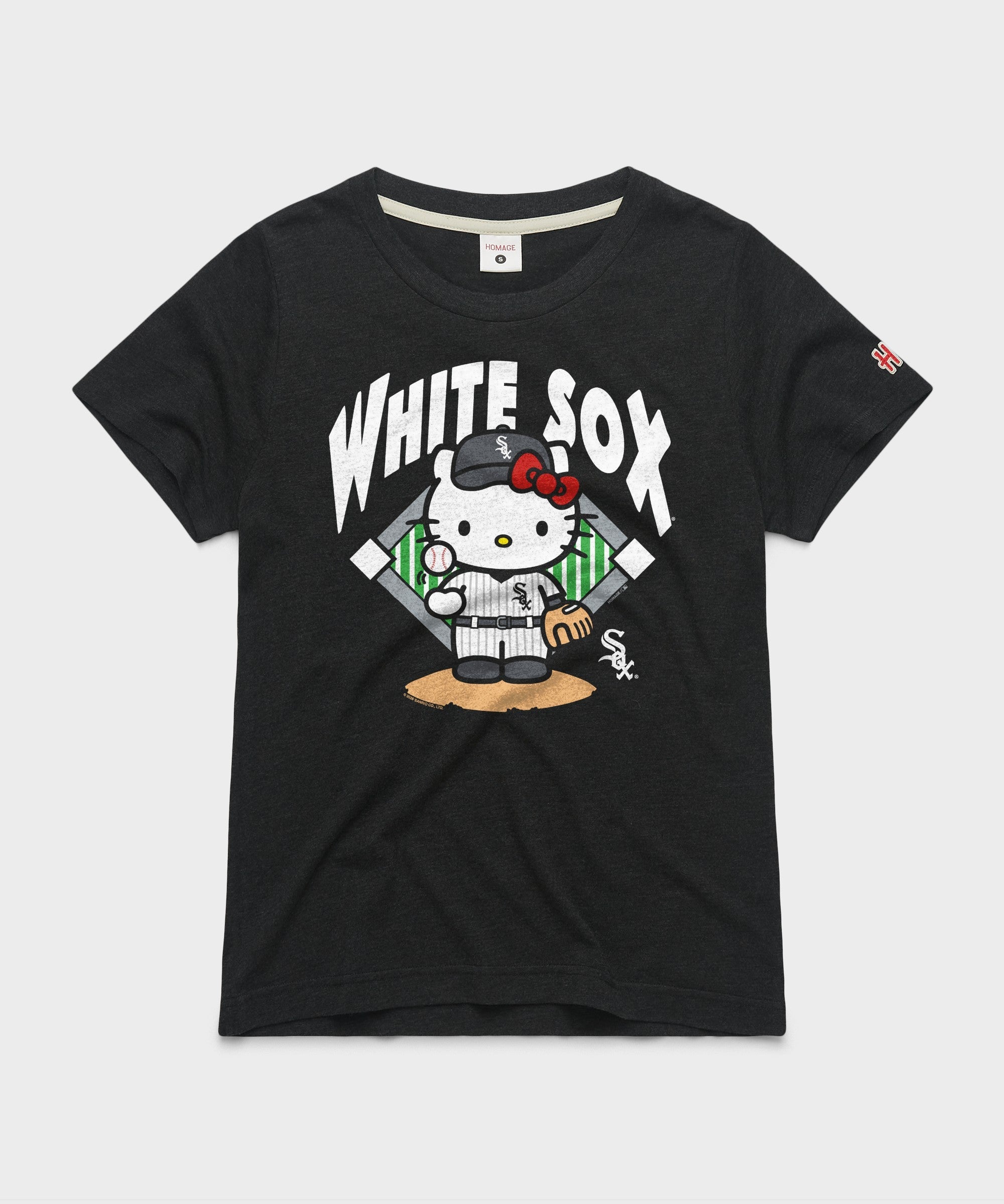 Women's Hello Kitty x Chicago White Sox Toss