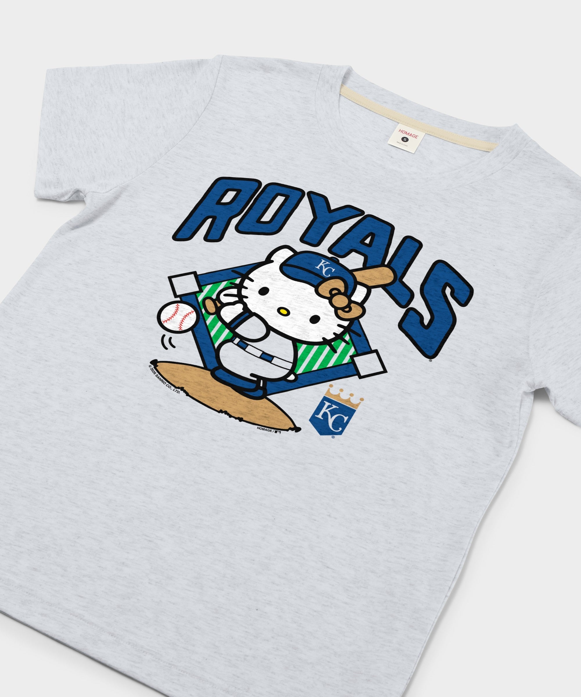 Women's Hello Kitty x Kansas City Royals Swing