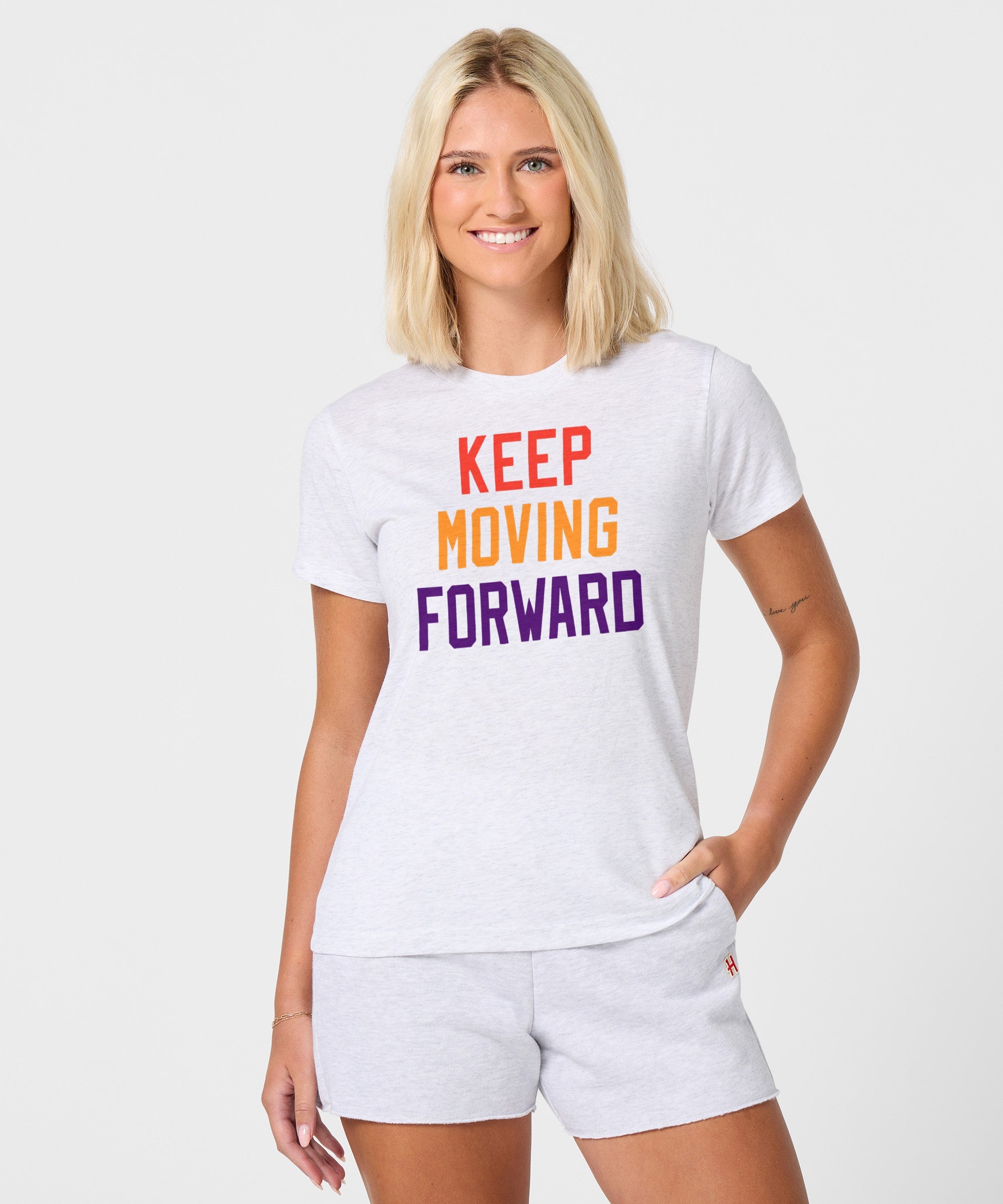 Women's Keep Moving Forward