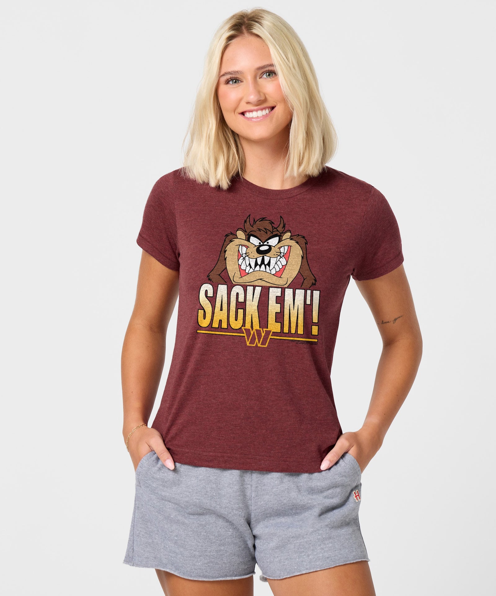 Women's Looney Tunes Taz Sack Em' X Washington Commanders