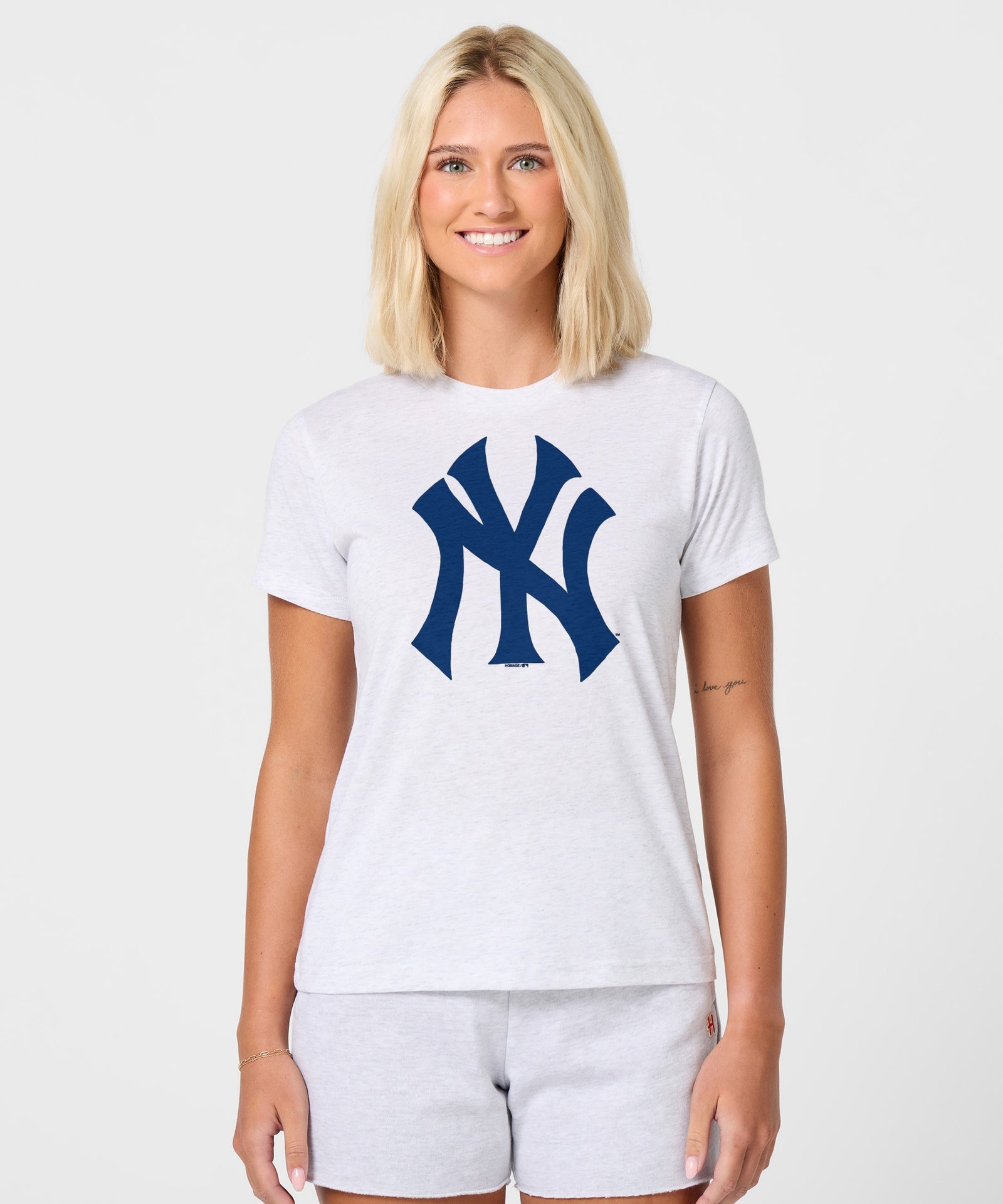 Women's New York Yankees Cap Logo '68