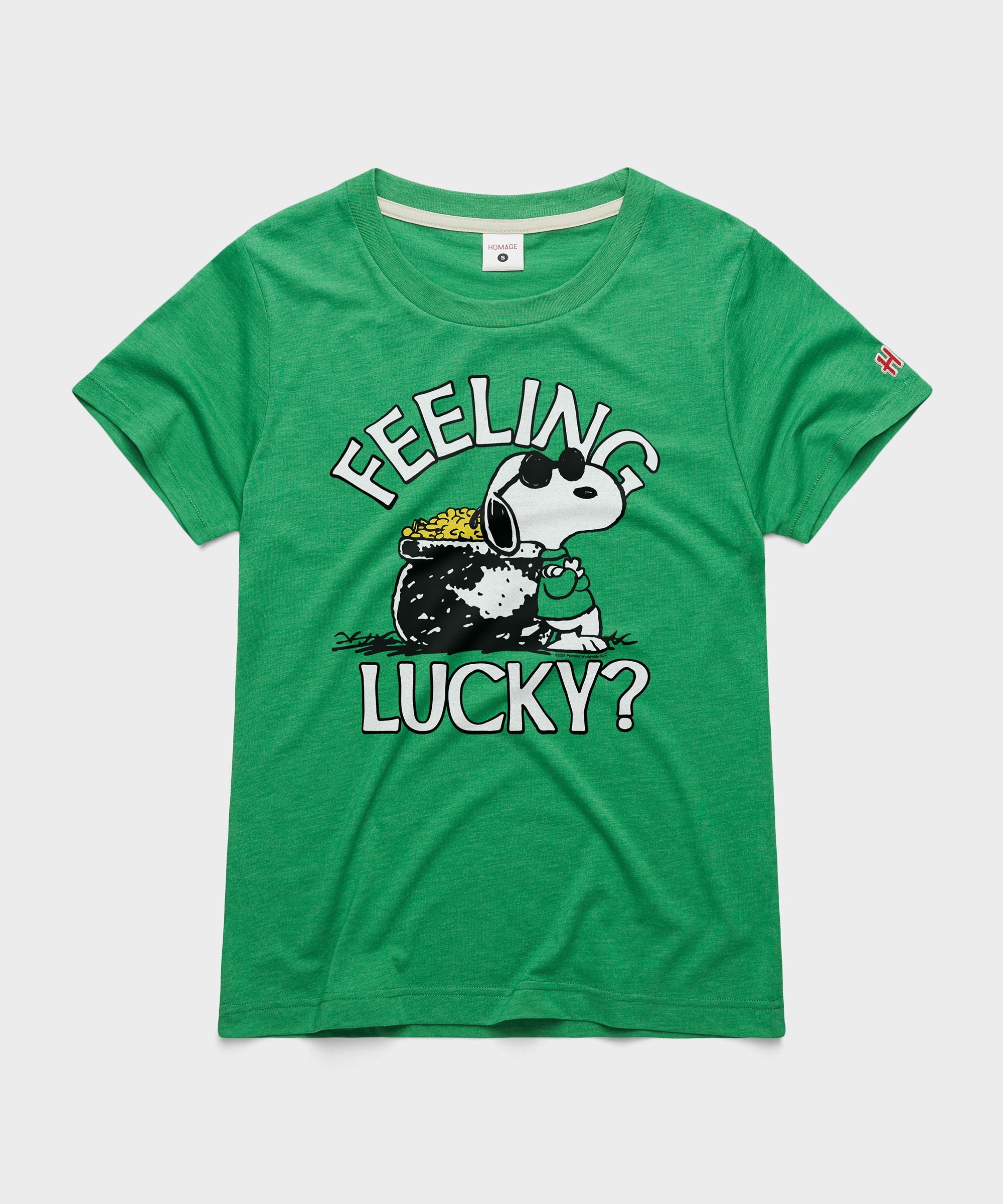 Women's Peanuts Snoopy Feeling Lucky Green