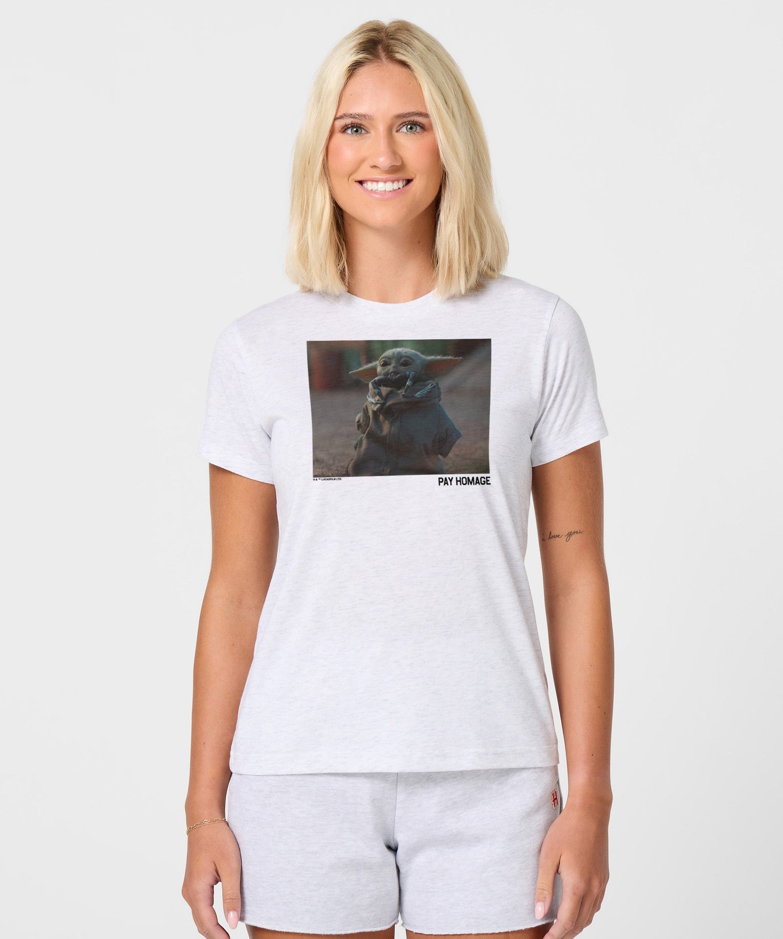 Women's The Mandalorian Grogu Pay Homage