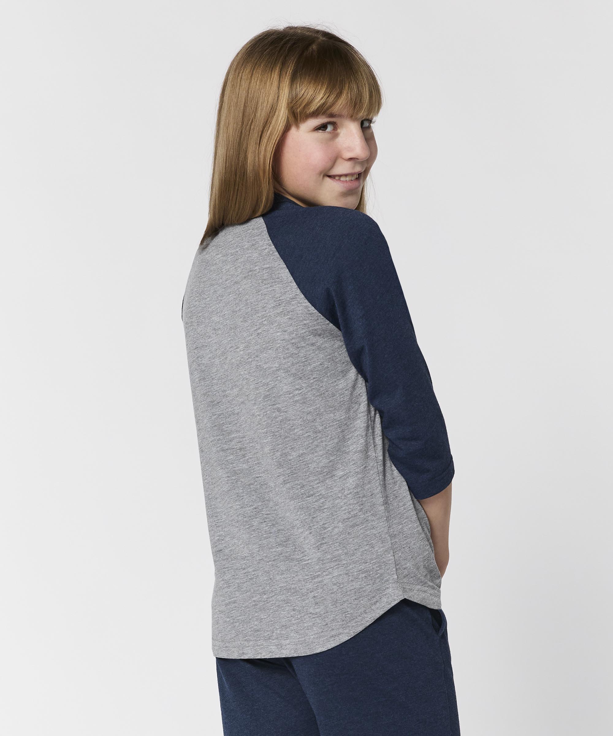 Youth Cleveland Guardians Cap Logo '22 Raglan