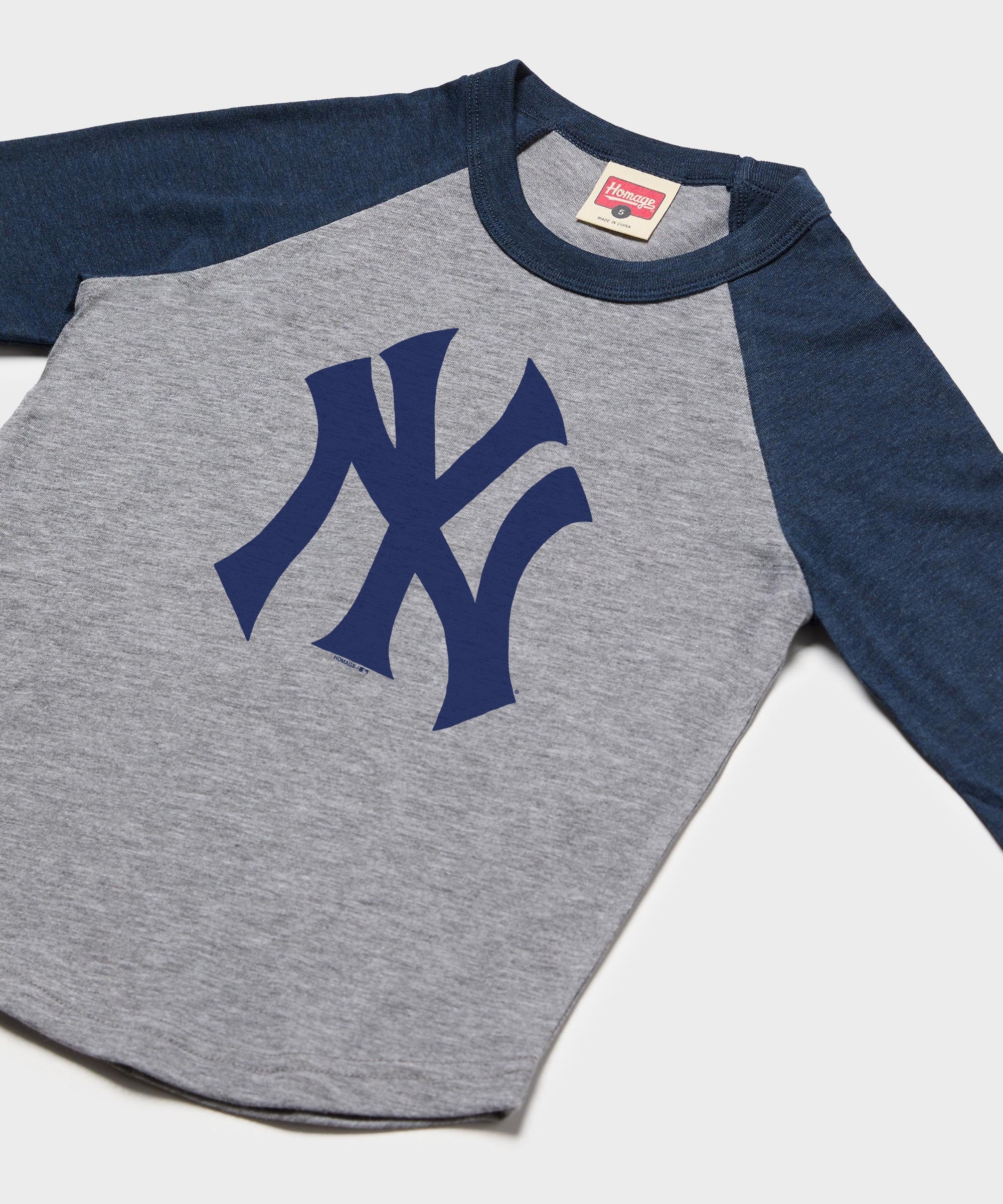 Youth New York Yankees Cap Logo '68 Raglan