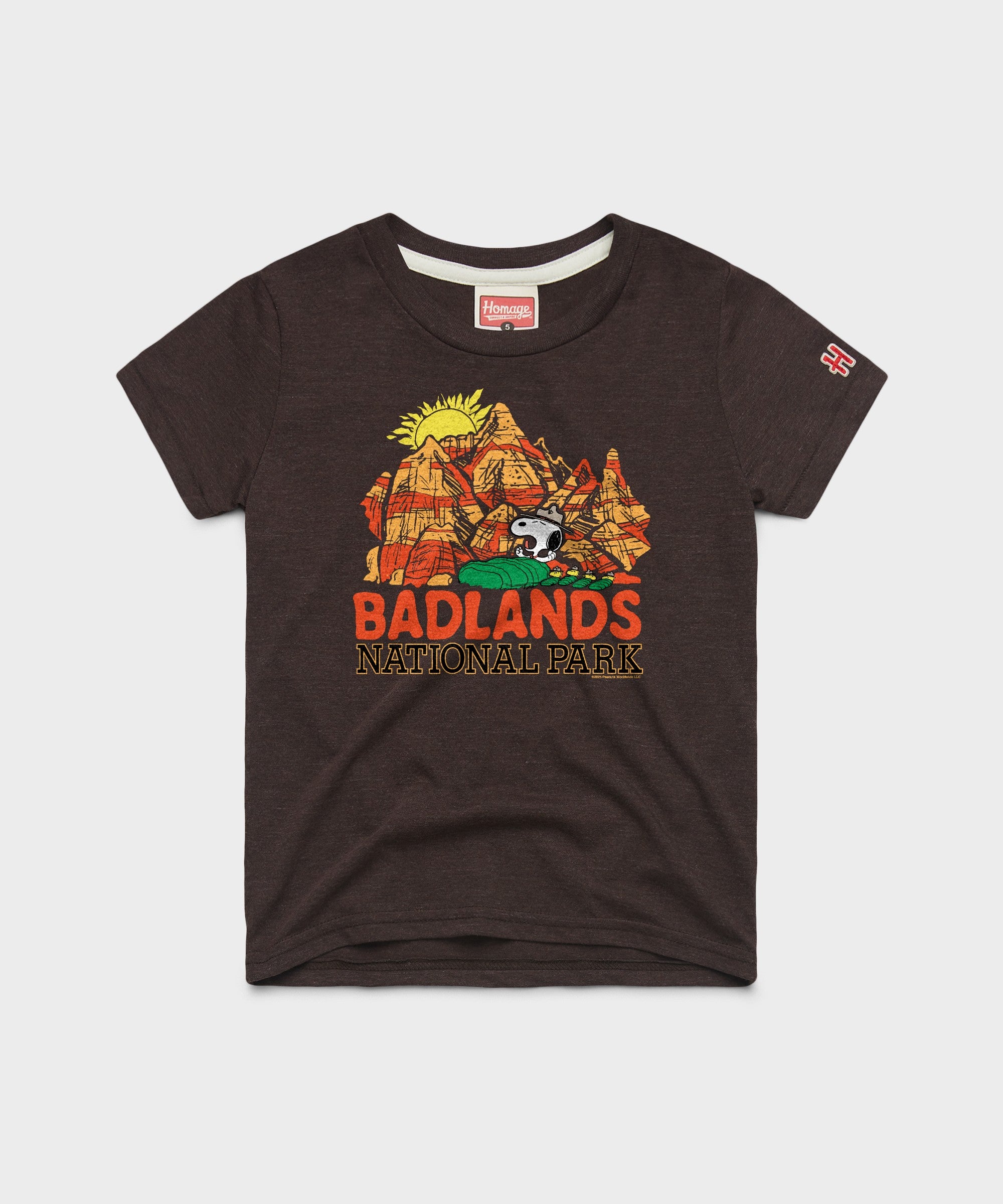 Youth Peanuts Snoopy X Badlands National Park
