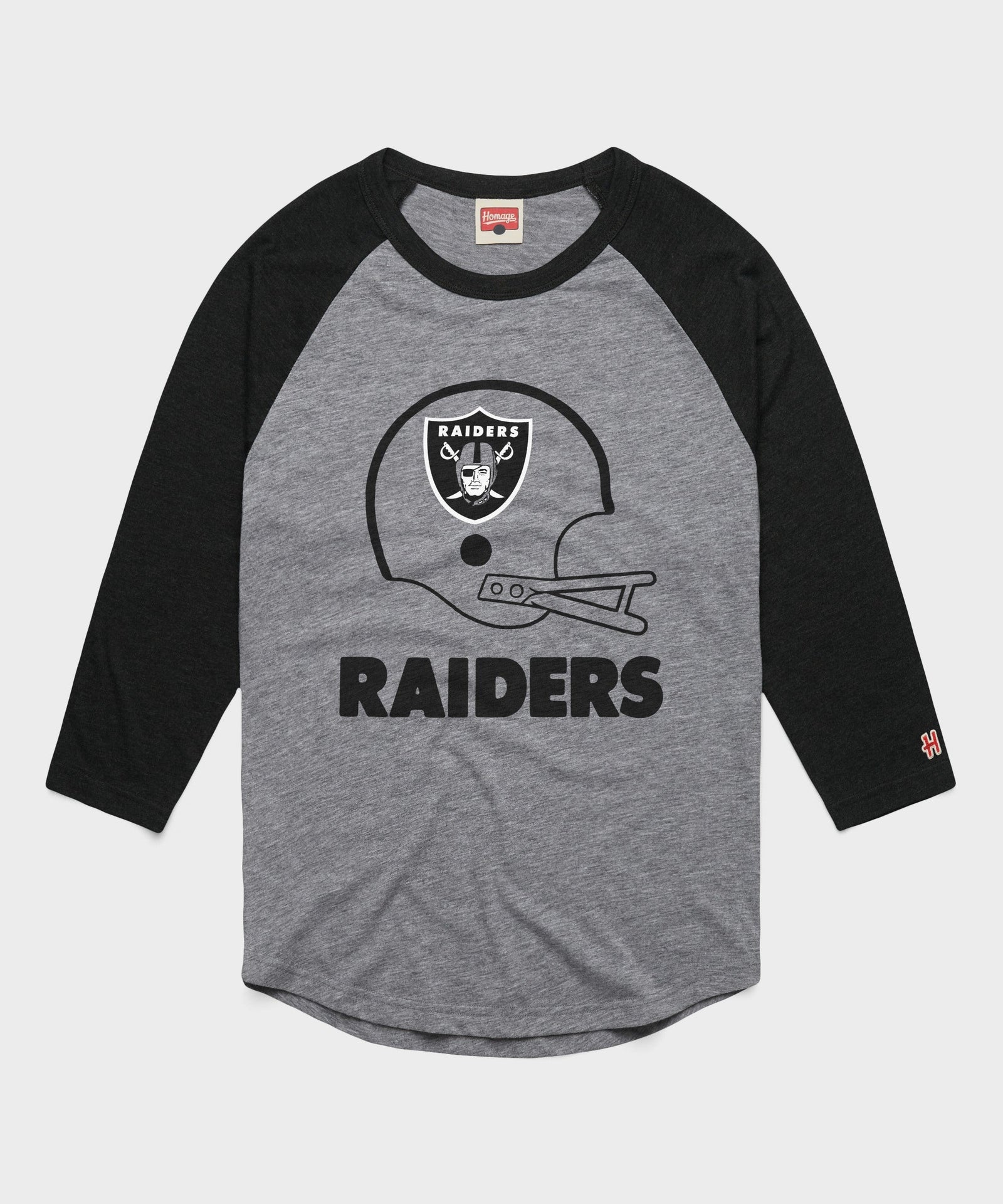 las vegas raiders big helmet raglan