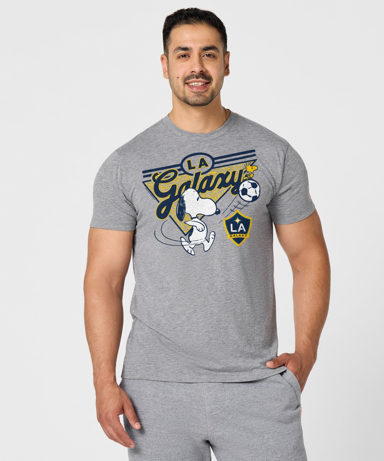 peanuts snoopy x la galaxy