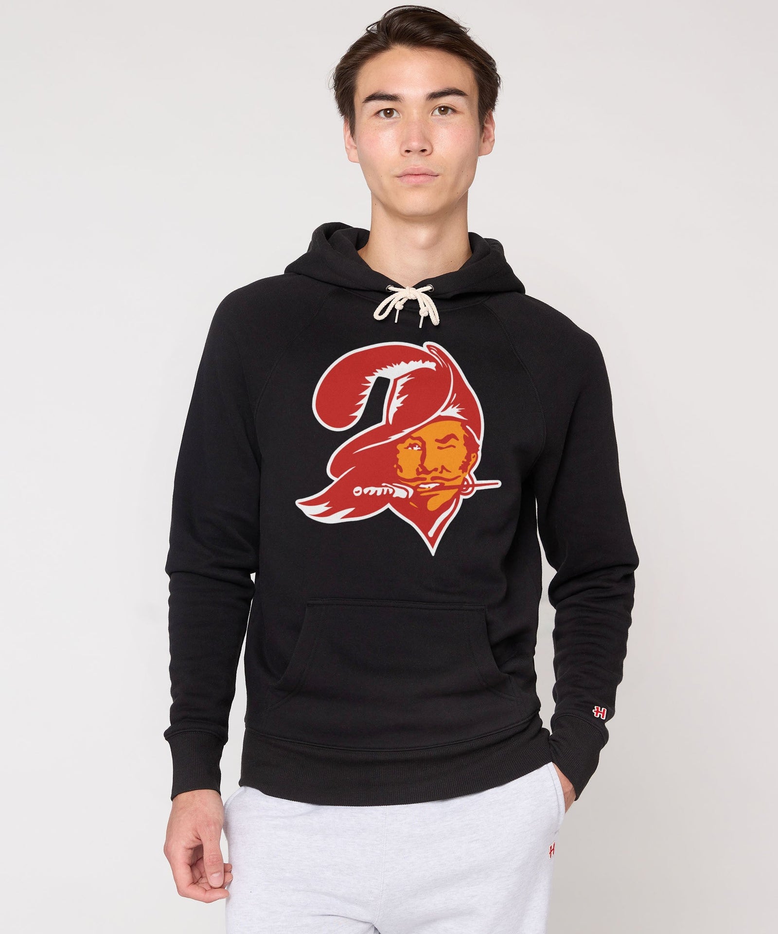 tampa bay buccaneers '76 hoodie