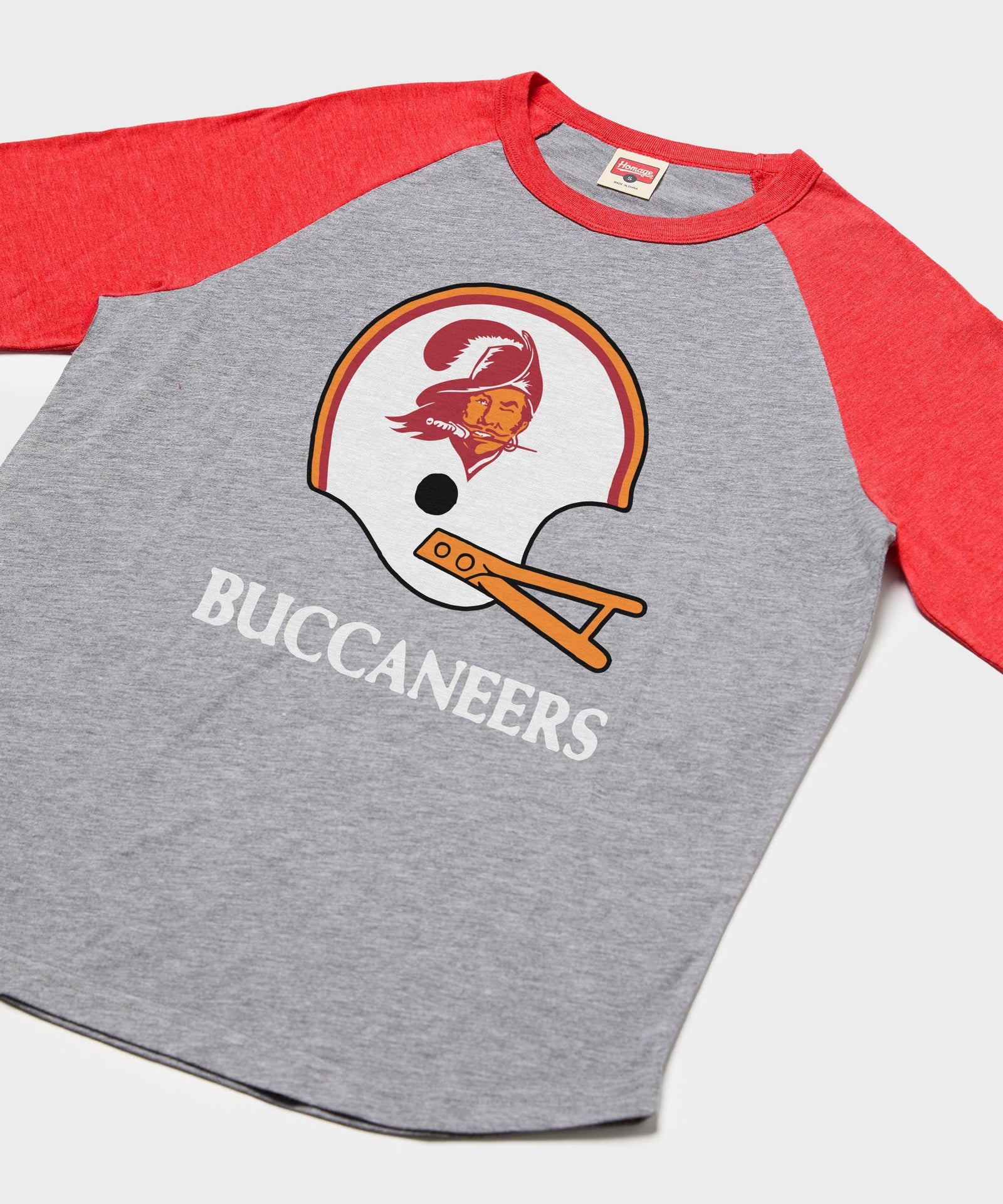 tampa bay buccaneers big helmet raglan